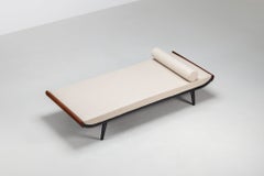 Dick Cordemeijer Cleopatra daybed for Auping in wool The Netherlands 1954