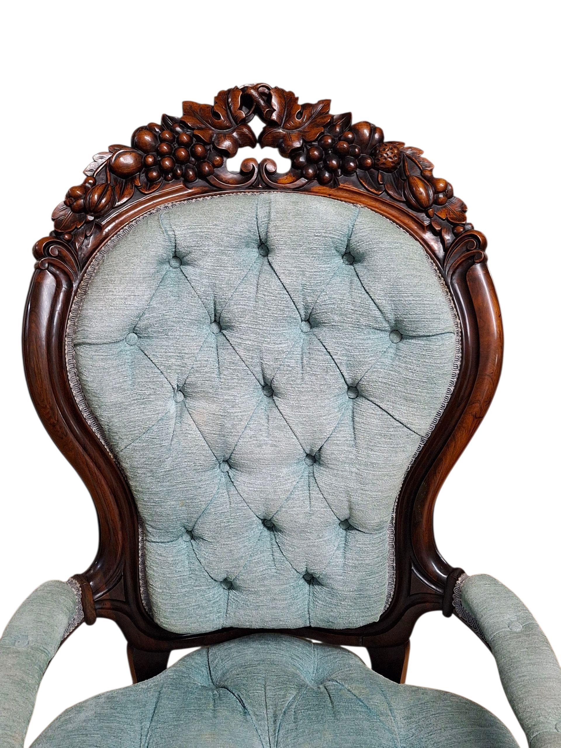 Sillón de estilo rococó atribuido a John Belter Renacimiento rococó en venta