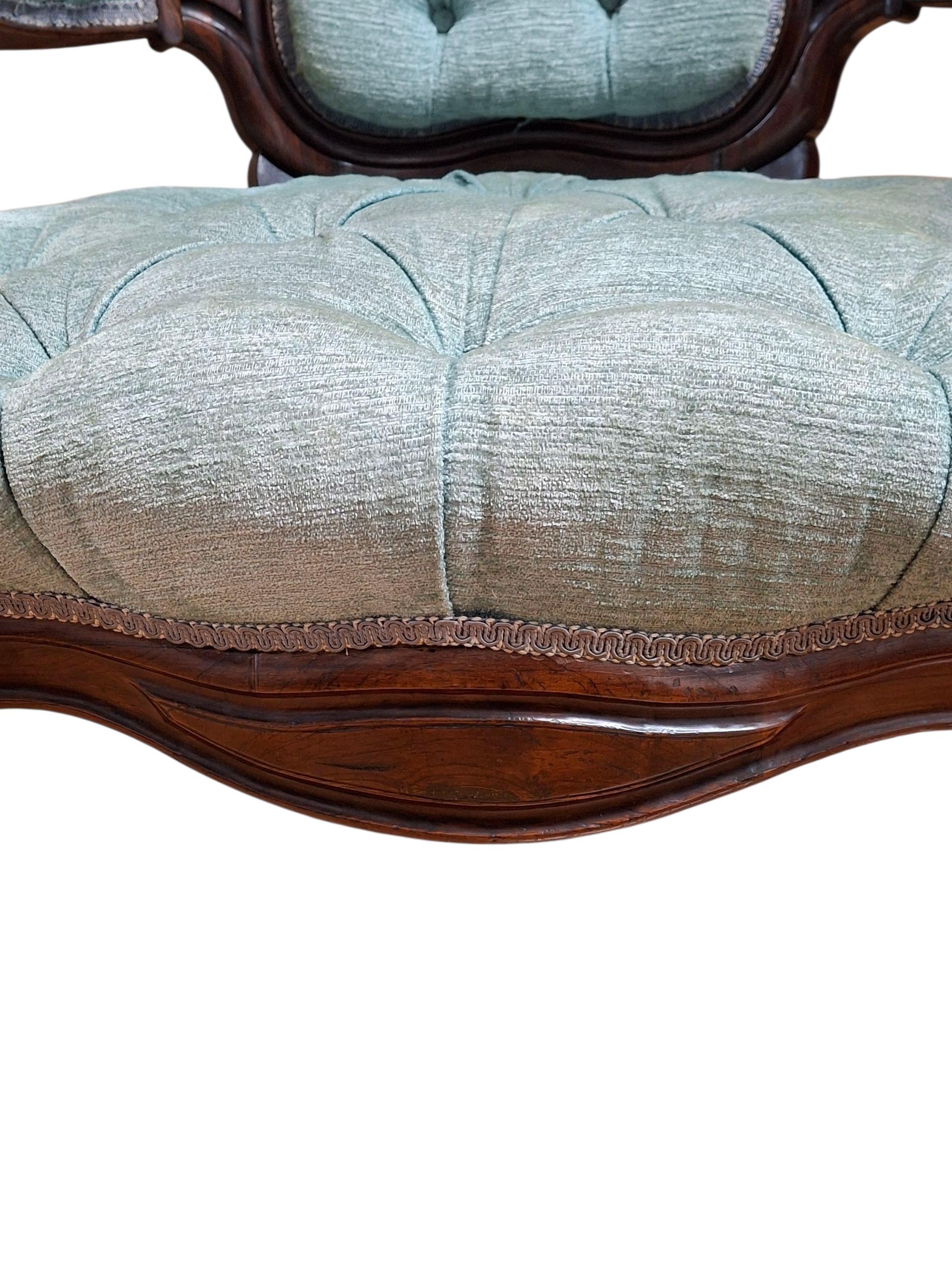Sillón de estilo rococó atribuido a John Belter siglo XIX en venta