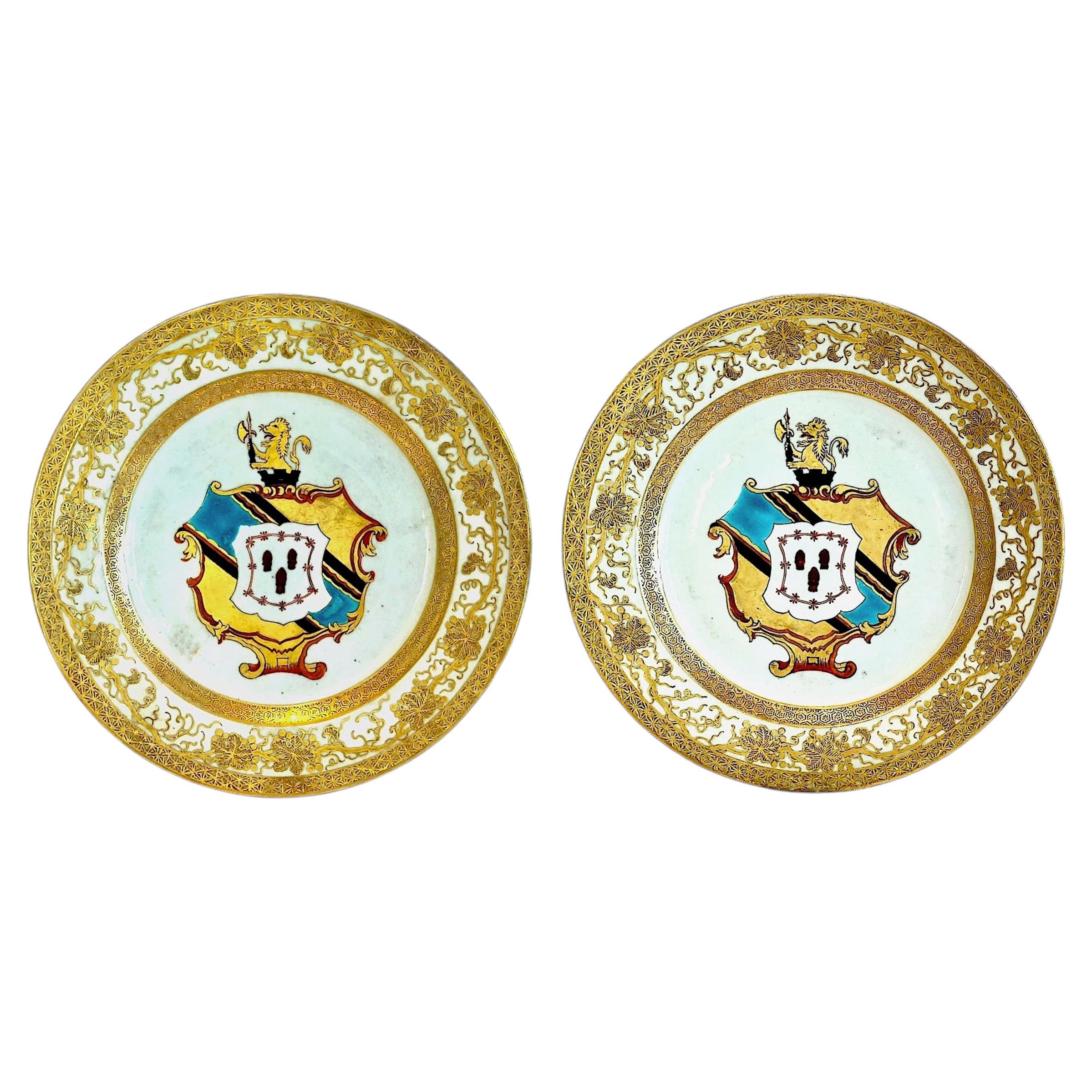 Pair of Chinese Export 1740 Hanbury Armorial Dinner Plates For Sale