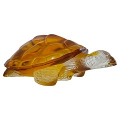Lalique France Amber Crystal Paperweight Sculpture, ca. 1980, Mid-Century Modern