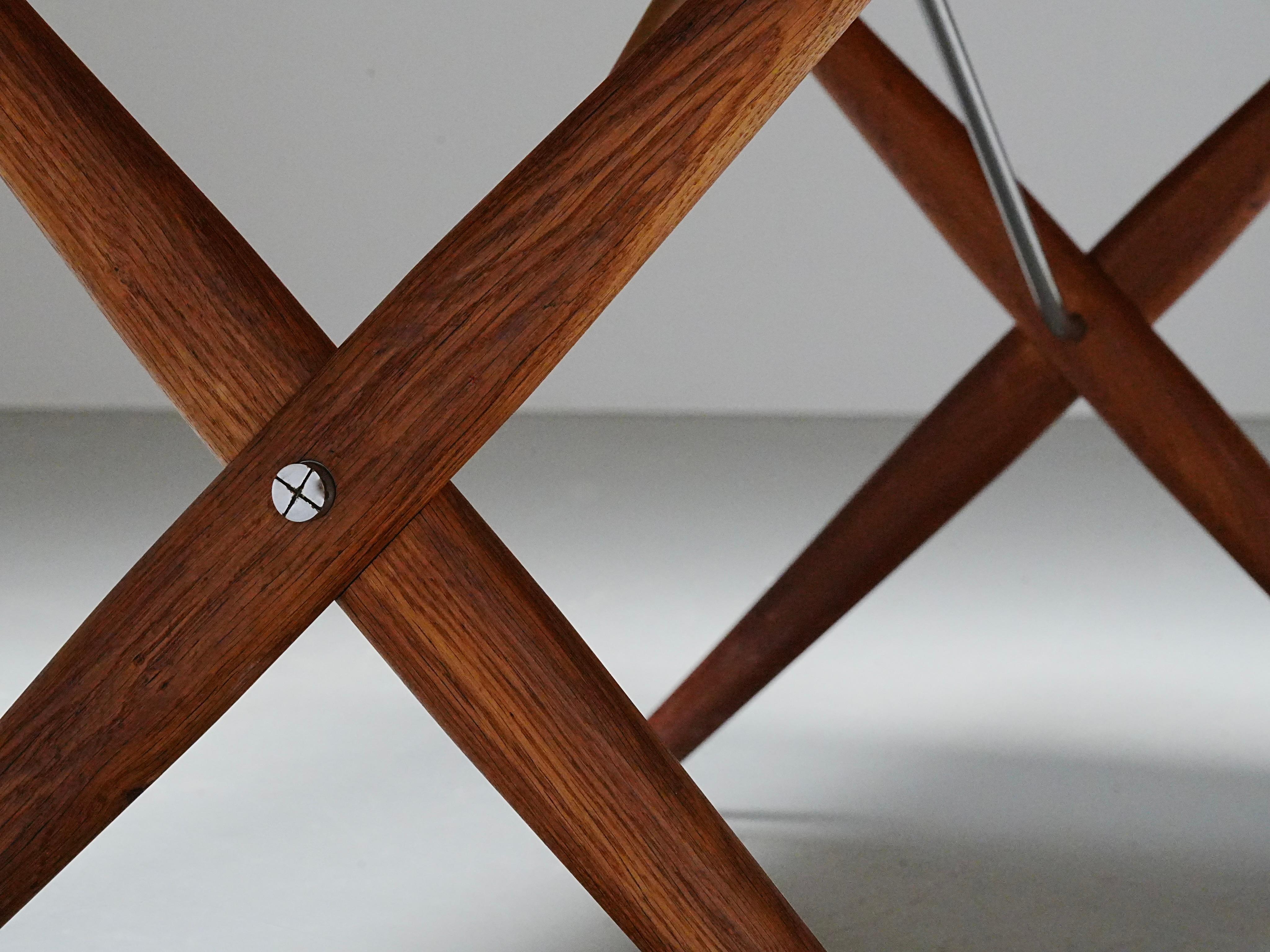Table de salle à manger 303 en Oak Oak et métal, Hans Wegner by Andreas Tuck, Danemark, années 1950 en vente 1