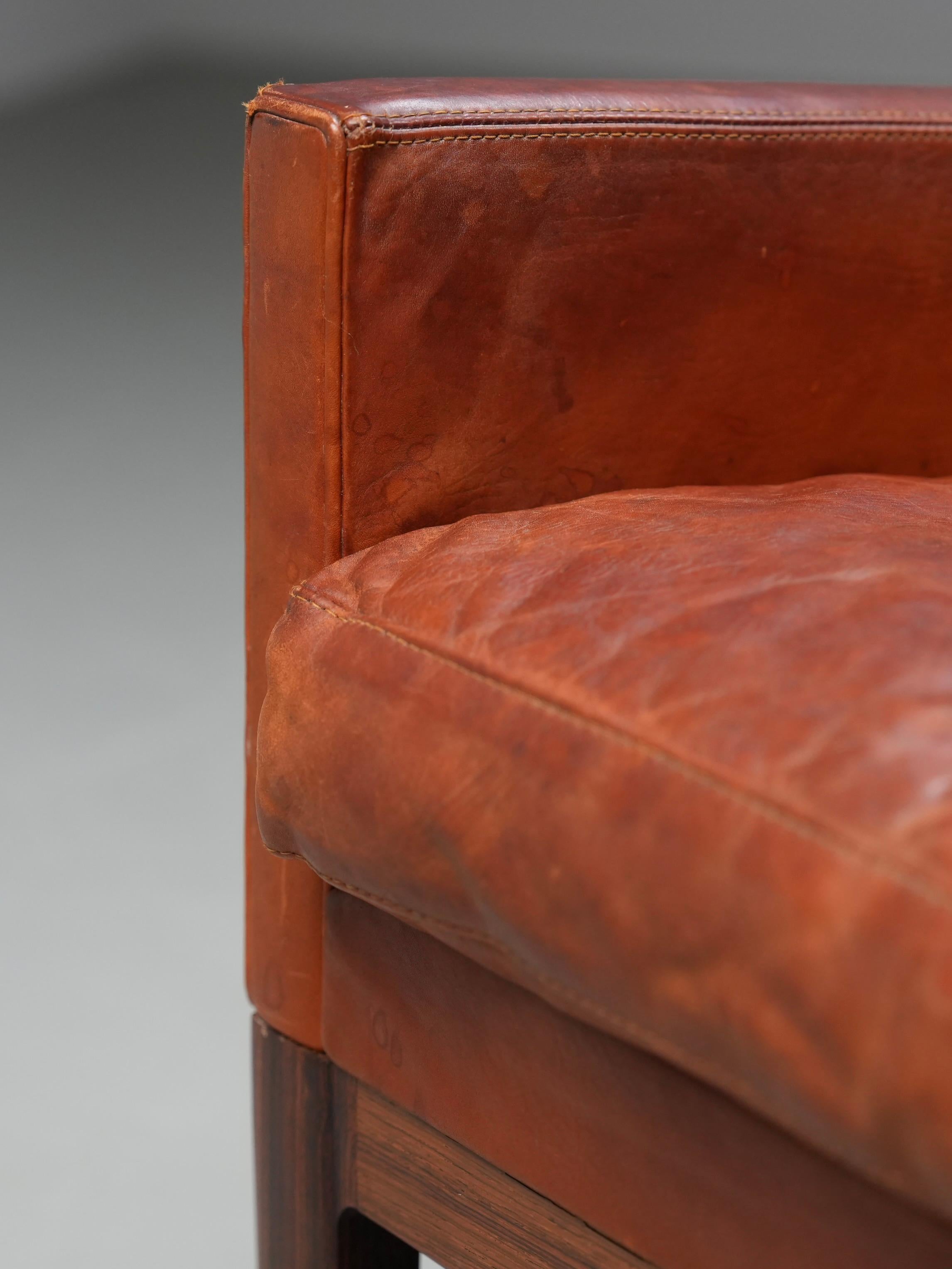 Kai Lyngfeldt Larsen 2 seat sofa in cognac patinated leather, Denmark, 1960’s For Sale 1