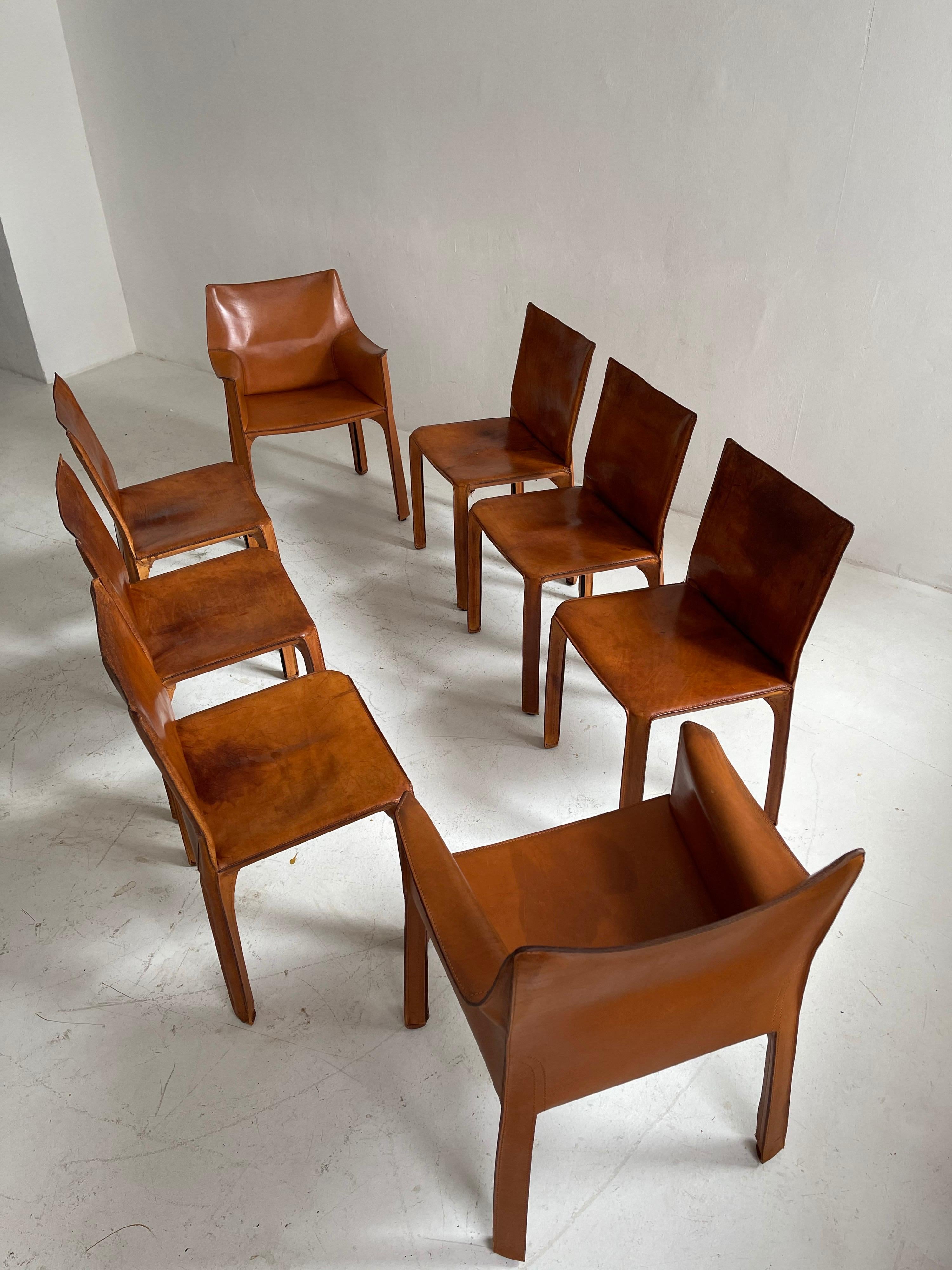 Mario Bellini CAB Chairs Set of Eight Cassina, Patinated Cognac Leather, 1970s 10