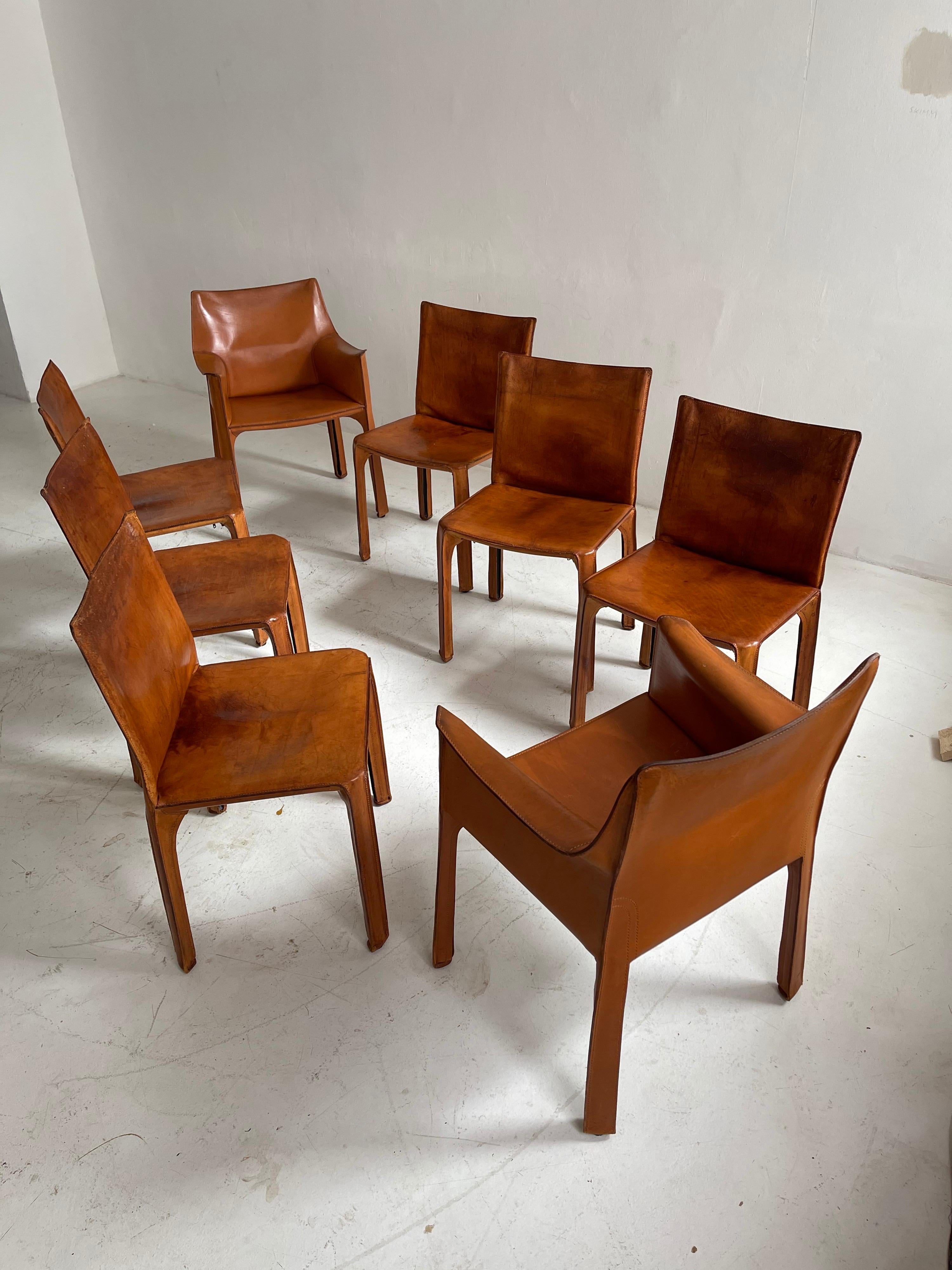 Mario Bellini CAB Chairs Set of Eight Cassina, Patinated Cognac Leather, 1970s 11