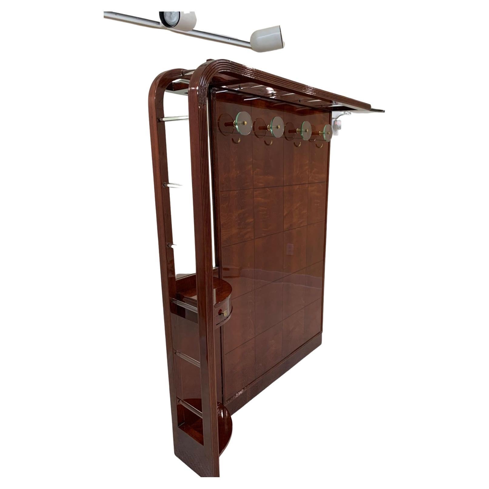 Italian Art Deco Coat Rack in the Style of Paolo Buffa in Rosewood and Maple In Excellent Condition For Sale In Bernville, PA