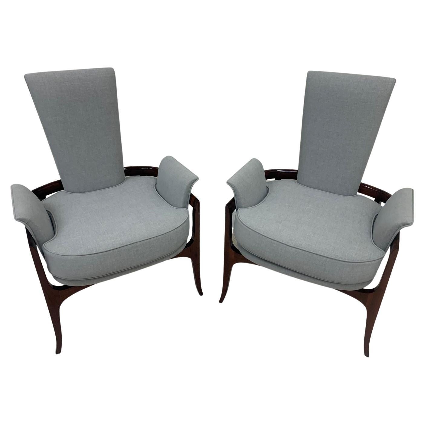 American Mid-Century Modern Sculptural Pair of Walnut Chairs in the Style of James Mont