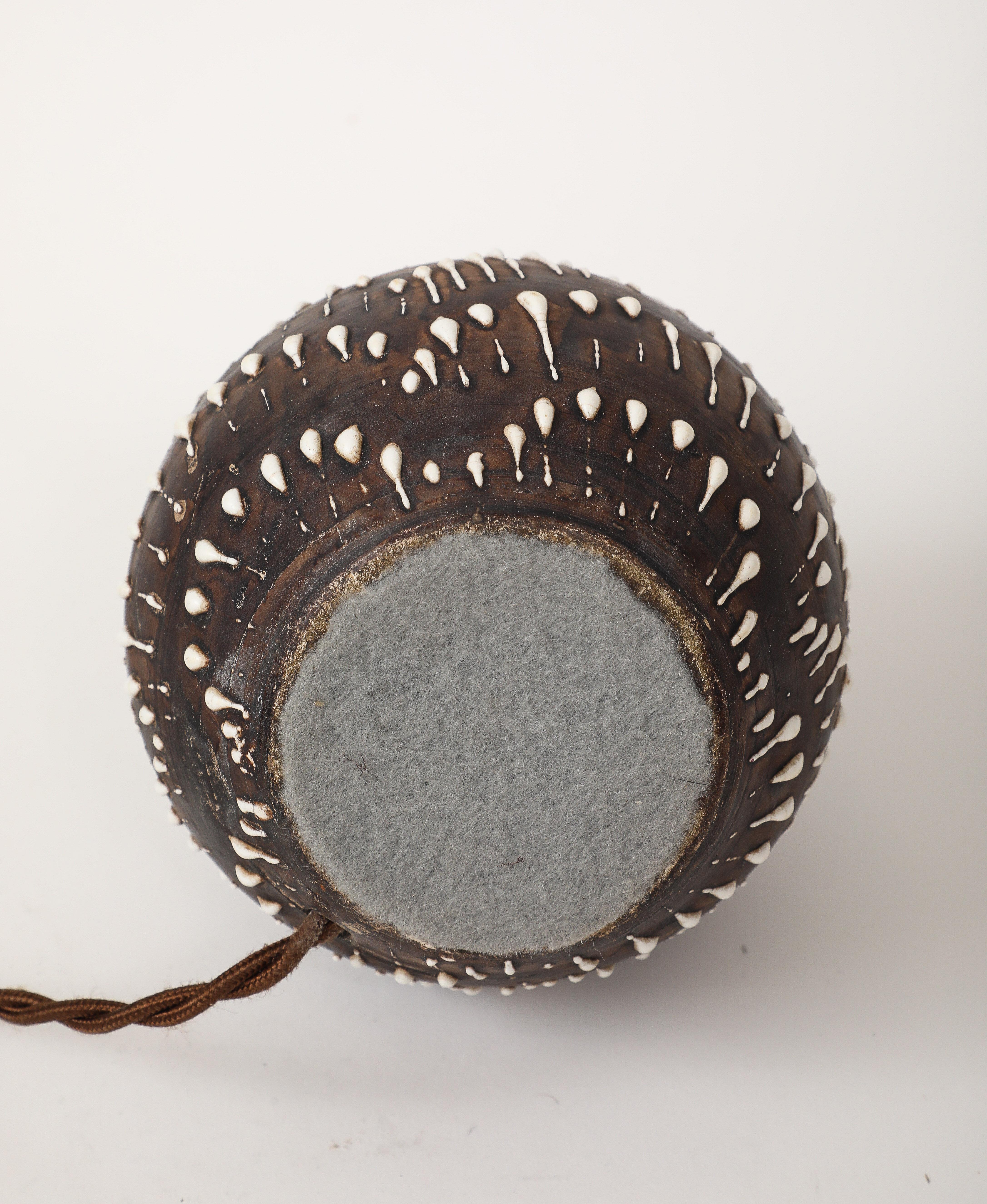 Lampe en céramique à motif 