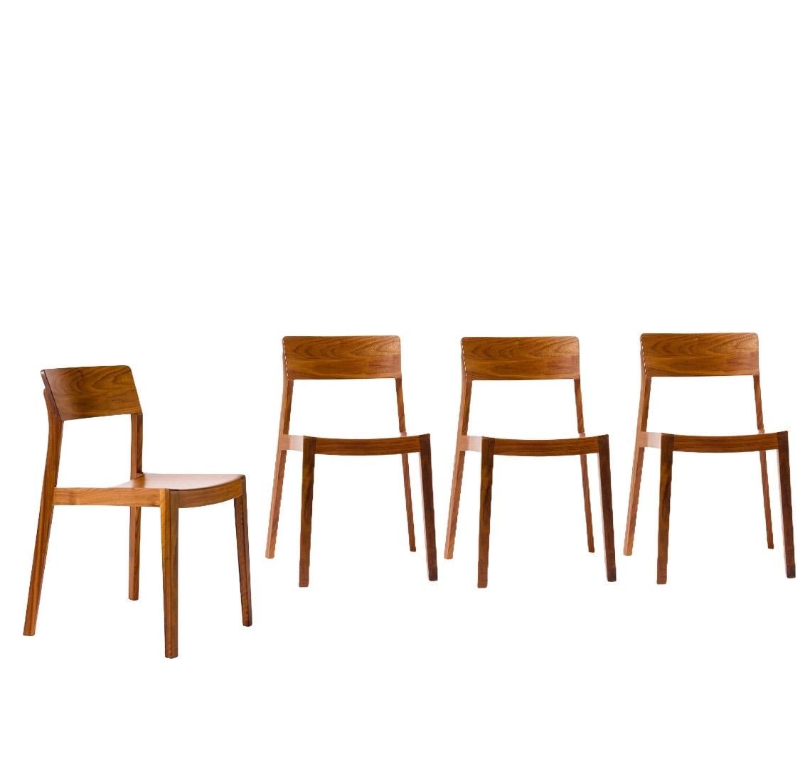 Ono, Swiss Dining Chairs, Design by This Weber, in Walnut, Set of 4 In Good Condition In Stein am Rhein, CH