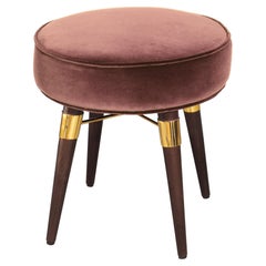 Tabouret Louis moderne du milieu du siècle dernier fabriqué au Portugal par Ottiu