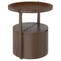 Burton-Beistelltisch aus Nussbaumholz, 21. Jahrhundert, hergestellt in Portugal von Wood Tailors