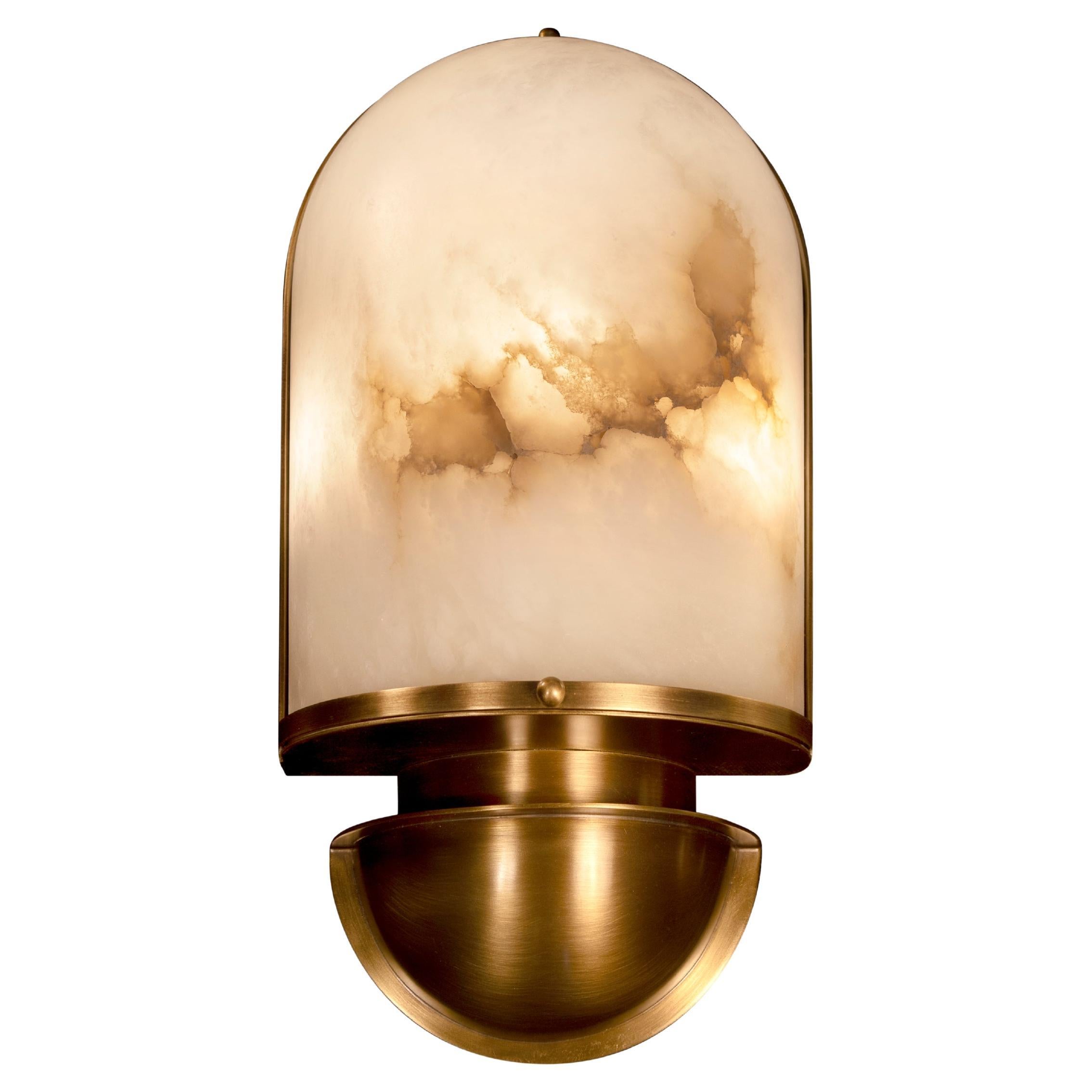 Lampada da parete 21st Russell in ottone alabastro realizzata a mano in Portogallo da Porus Studio A