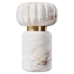 21st Hamphsire Lampada da tavolo in ottone invecchiato e alabastro Made in Portugal di Porus Studio
