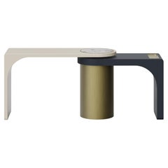 Console Florida del 21° secolo Legno laccato Ottone spazzolato Pelle