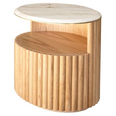 Table de nuit Herbert 21st en chêne et cuir travertino fabriqué au Portugal par Wood Tailors