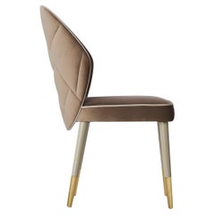 Silla de comedor SOPHIA con puntas de latón