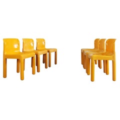 Carlo Bartoli, ensemble de six chaises 4875 en plastique par Kartell, années 1980
