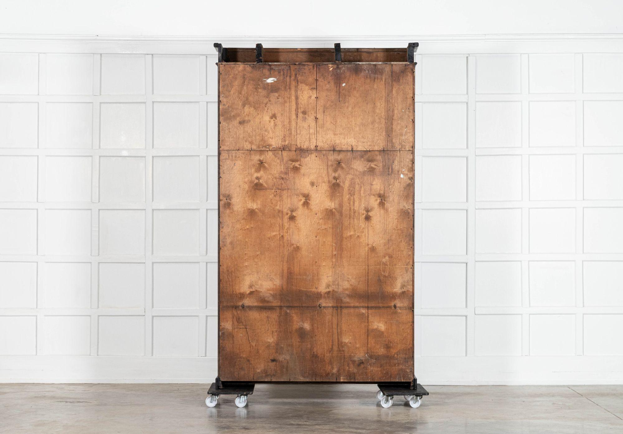 Mobile libreria in Oak inglese del 19° secolo con vetro in vendita 10