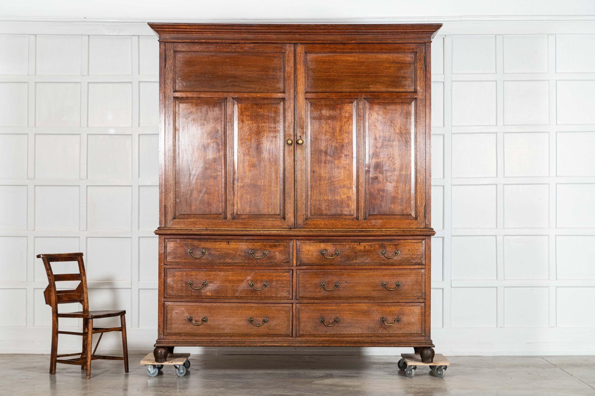 Quercia Grande armadio per governanti inglese del XIX secolo in Oak in vendita