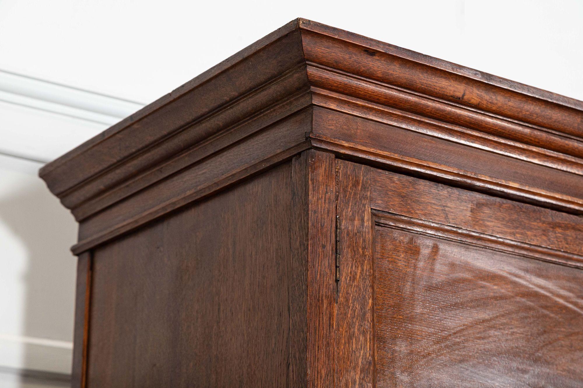 Grande armadio per governanti inglese del XIX secolo in Oak in vendita 5