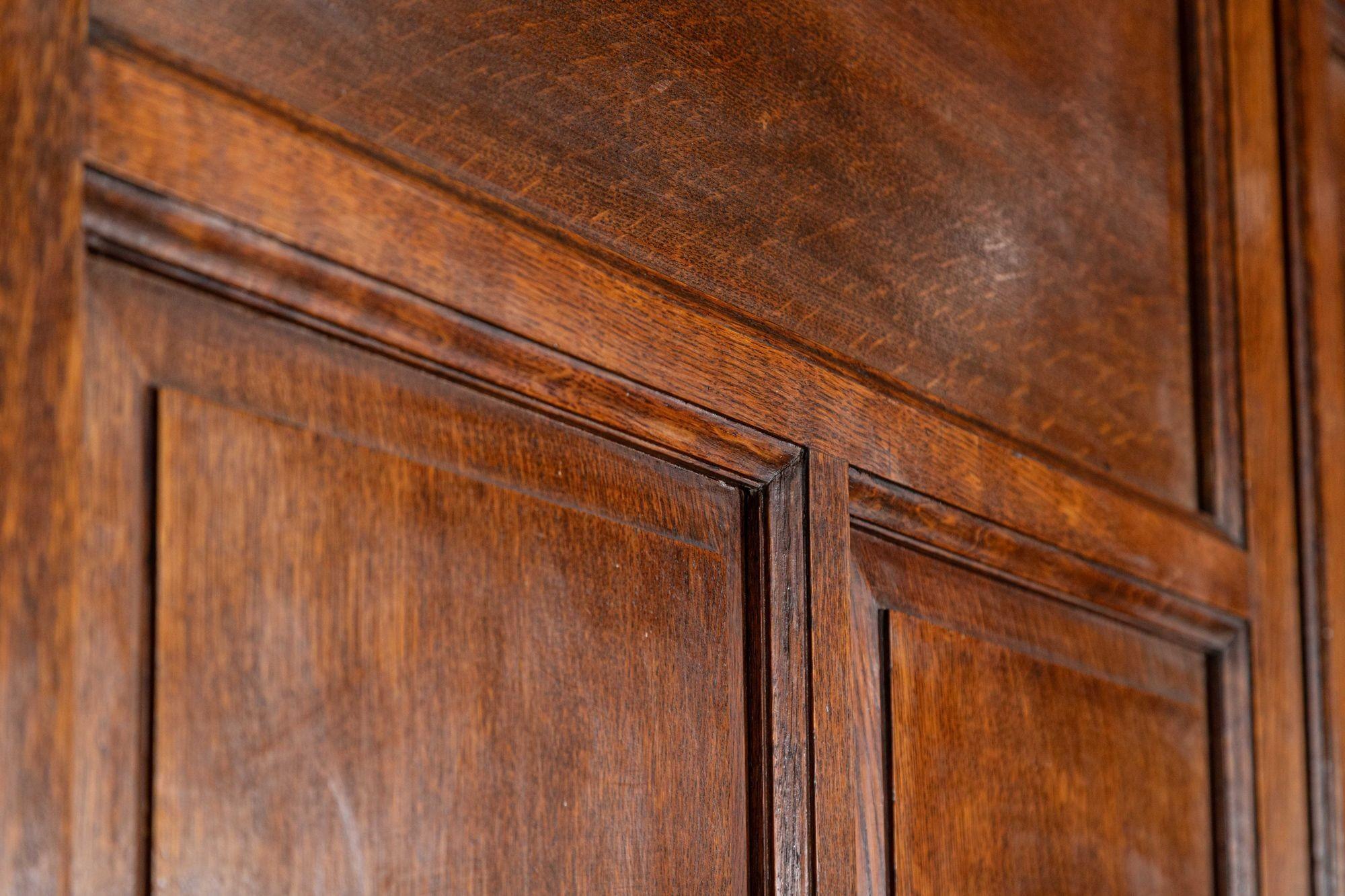 Grande armadio per governanti inglese del XIX secolo in Oak in vendita 15