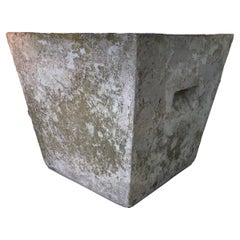 Jardinera trapezoidal Willy Guhl, dos disponibles