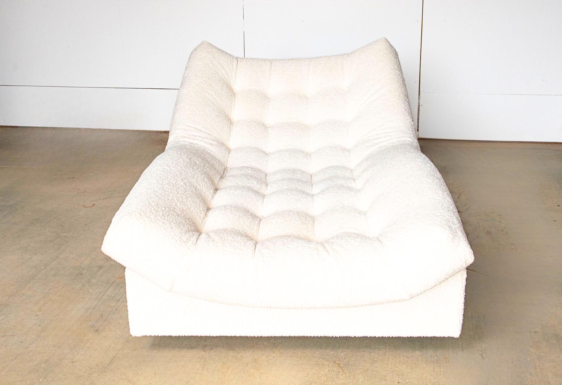 Americano Adrian Pearsall Chaise Lounge Cocoon in vendita