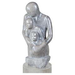 1978 G. Turner Escultura de busto de mármol de mujer con niños y soporte de lucita