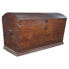 Antique European Oak Dome Top Blanket Storage Sea Chest Immigrants Trunk 50"