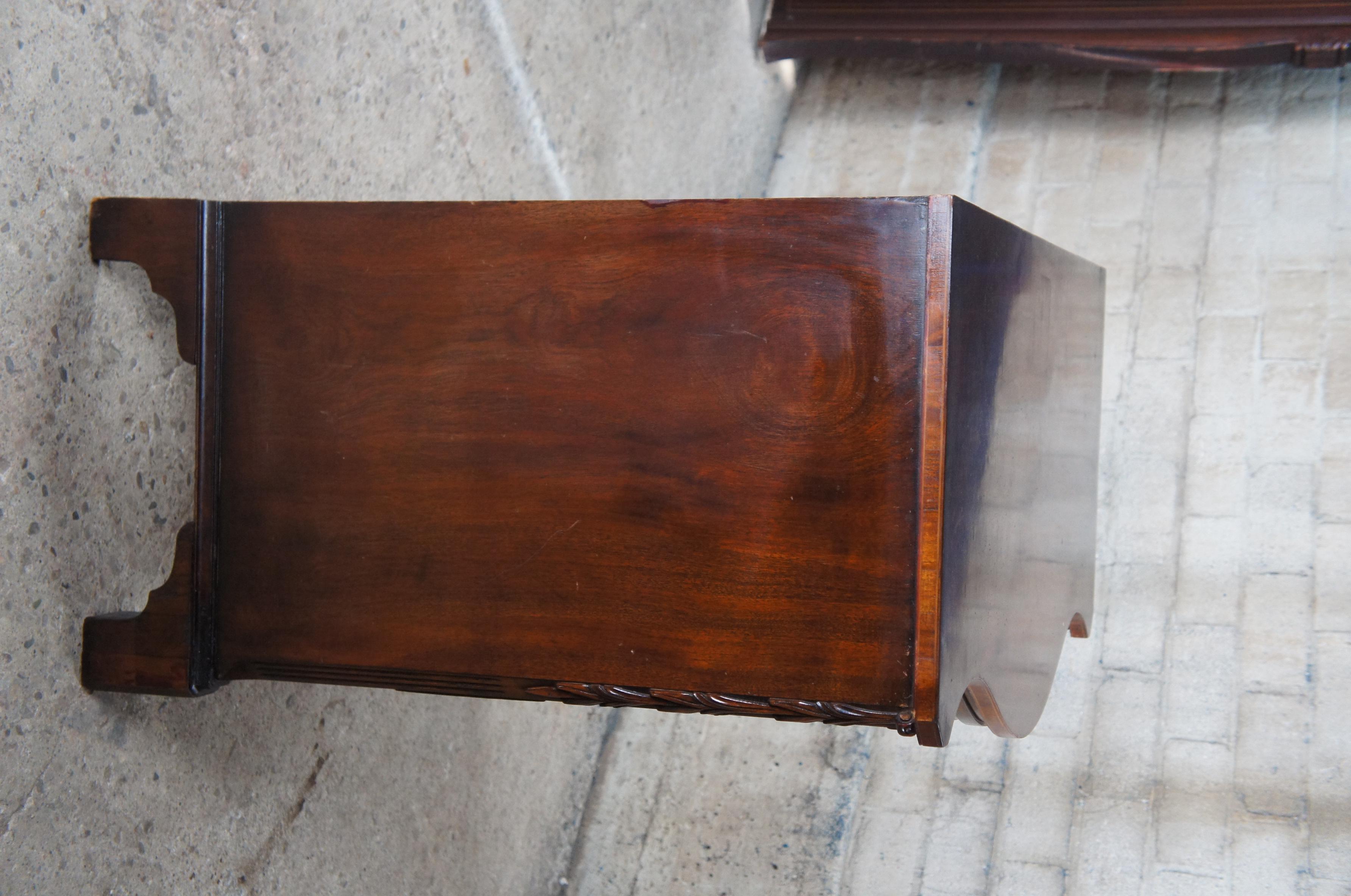 Union National Georgian Style Serpentine Mahogany Bachelors Chest Buffet Dresser For Sale 8