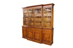 Handgefertigte Vitrine und Bücherregal im englischen georgianischen Stil aus Walnuss-Maserholz