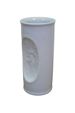 Mid Century German Porcelain Studio Vase by Bjorn Wiinblad for Rosenthal 6.5"