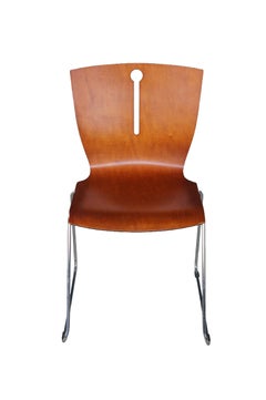 4 chaises d'appoint empilables de salle à manger en contreplaqué courbé, de style scandinave moderne du milieu du siècle