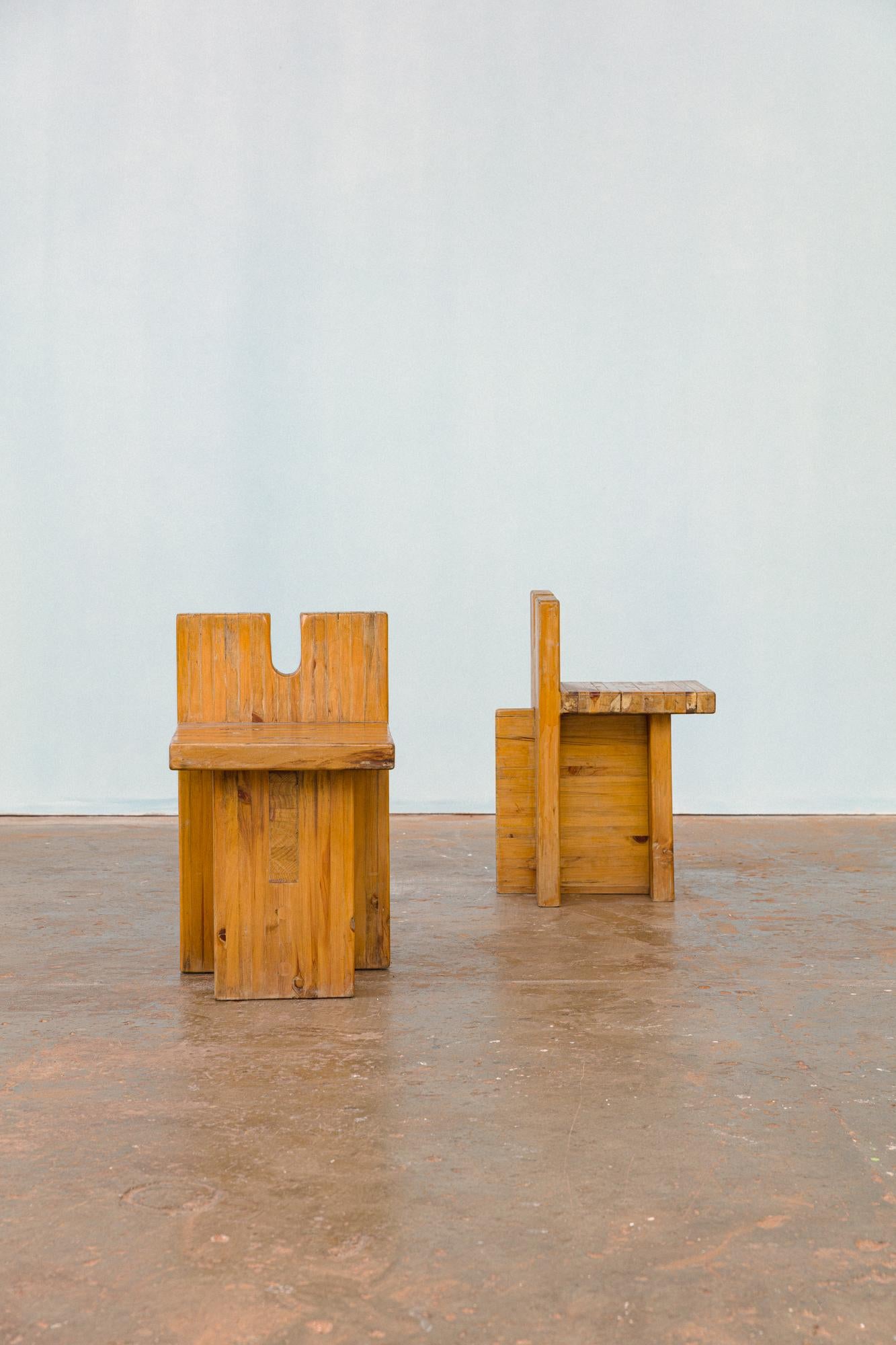SESC Stools by Lina Bo Bardi In Distressed Condition For Sale In London, England