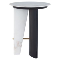 Contemporary Foice Beistelltisch, Calacatta Marmor, Handgefertigt in Portugal von Greenapple