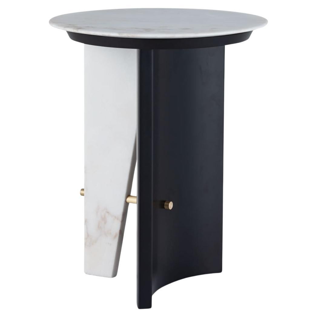 Contemporary Foice Side Table, Contemporary Collection, Handcrafted in Portugal - Europe by Greenapple.

The Foice marble side table merges the essence of the Neolithic age with modern design. Its sculptural form and noble materials reflect the