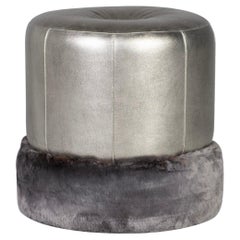 Art Deco Adonis Pouf ottomano in pelle con pelliccia sintetica fatto a mano in Portogallo Greenapple