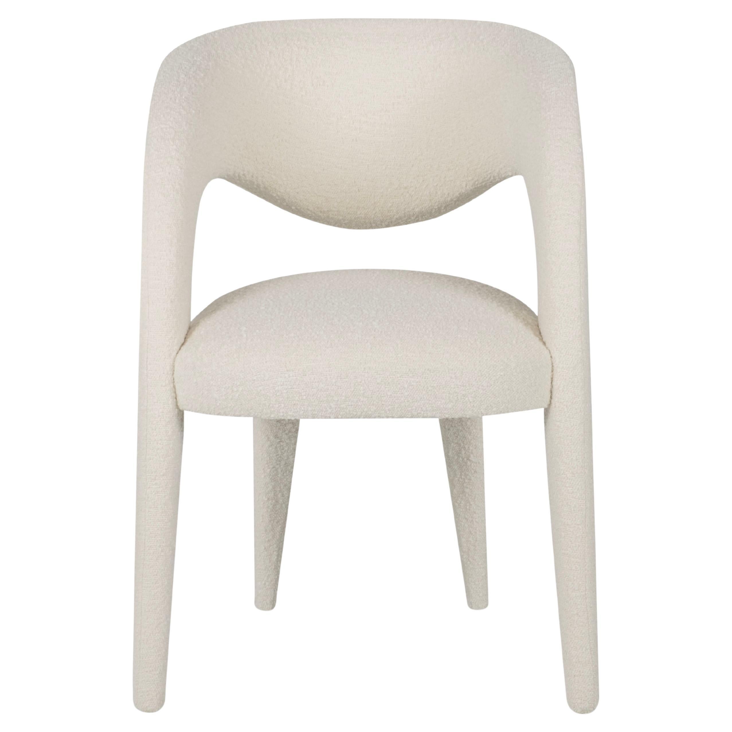 Sillas de Comedor Modernas Laurence, Bouclé Blanco roto, Hechas a Mano Portugal by Greenapple