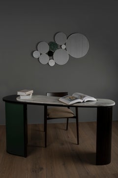 Moderner Arco da Augusta-Leder-Konsolentisch aus Marmor, handgefertigt in Portugal, „Greenapple“