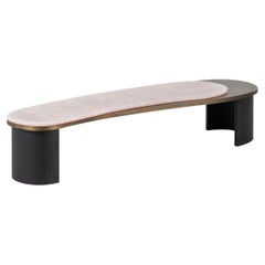 Organischer moderner Armona-Couchtisch, rosa Onyx, handgefertigt Portugal von Greenapple