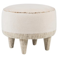 Pouf ottomano moderno Dedar in lana ciniglia fatto a mano in Portogallo da Greenapple