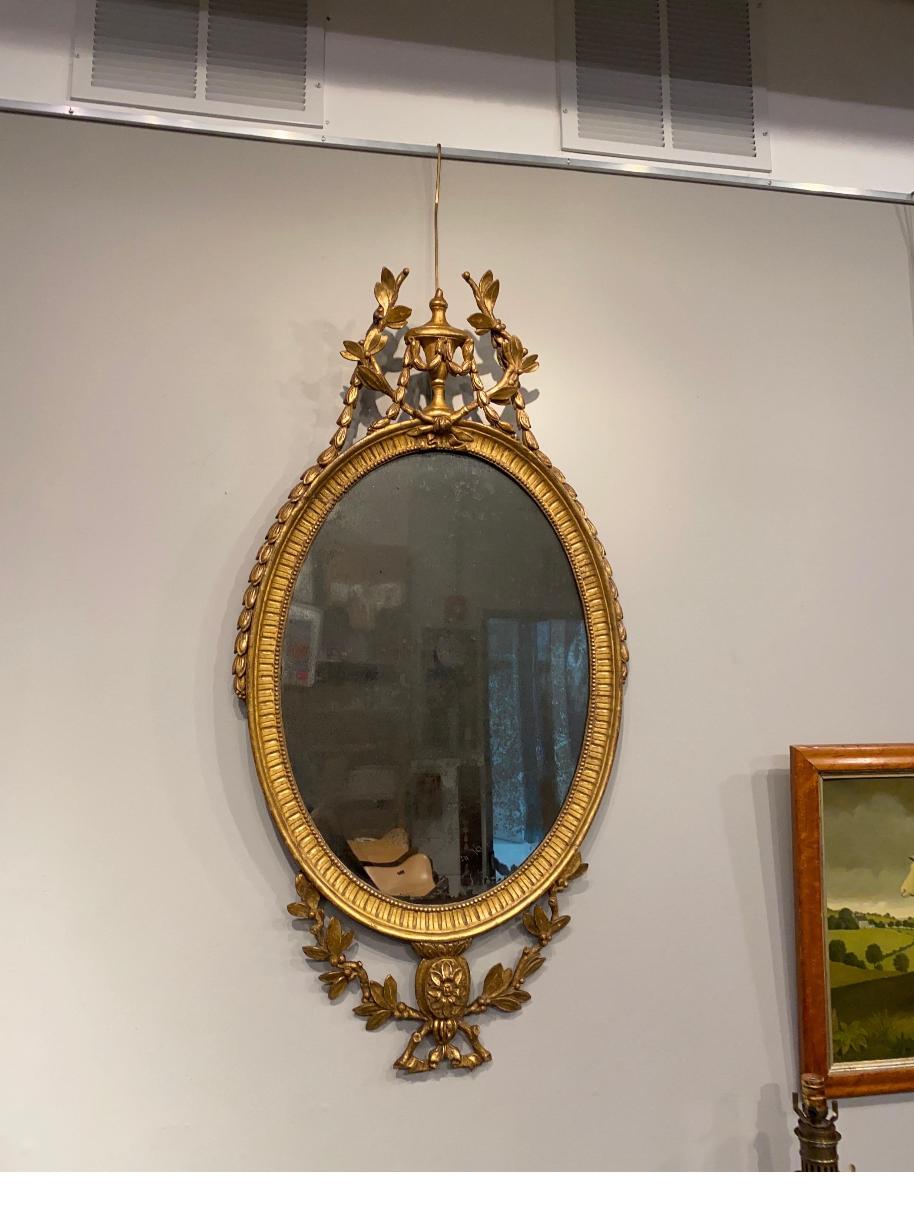 Miroir ovale en bois doré George III, 18ème siècle en vente 5