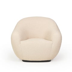 Mid-Century cream bouclé dark oak Niemeyer II lounge chair by InsidherLand