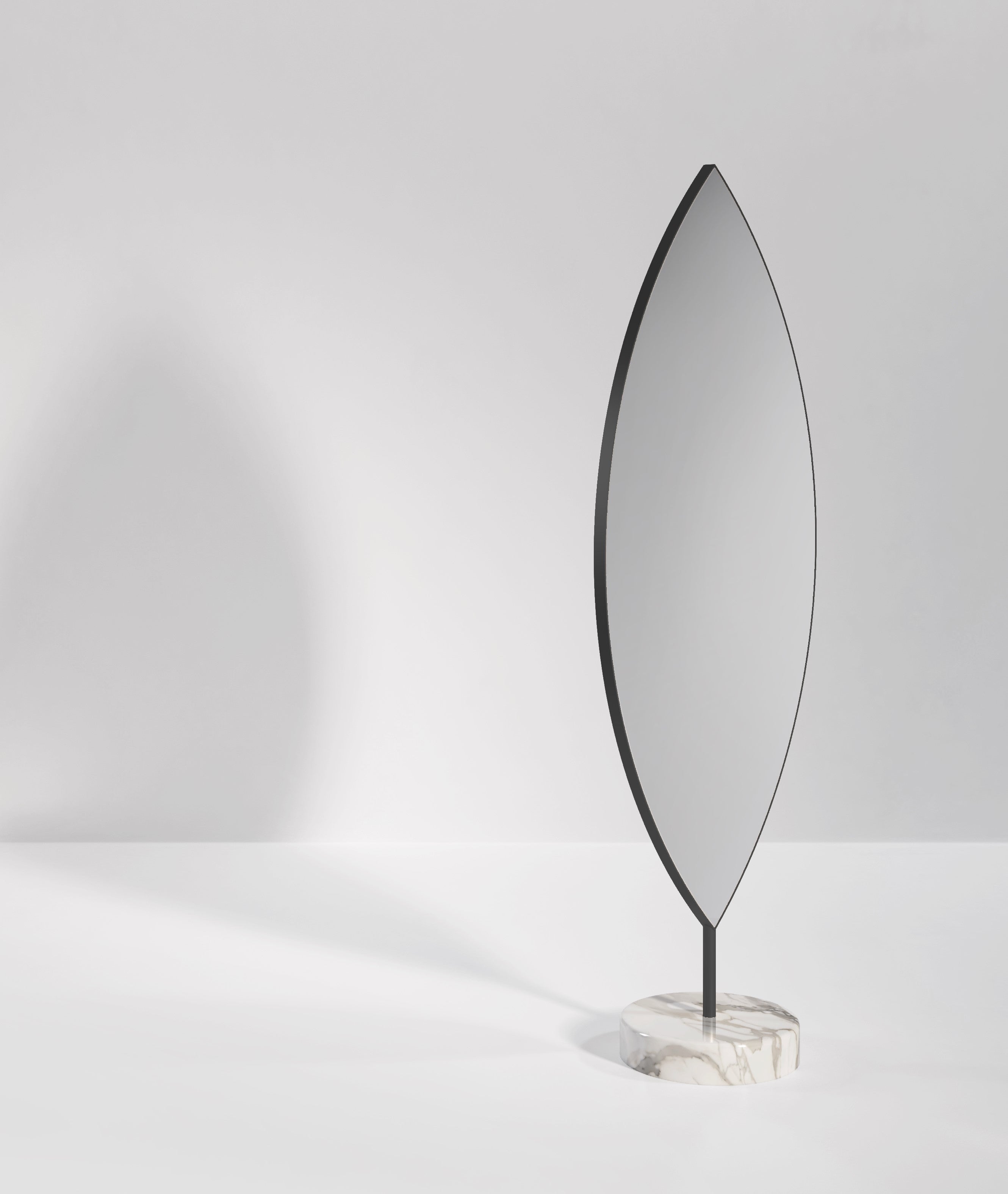AGLAIA Miroir contemporain en métal satiné et marbre