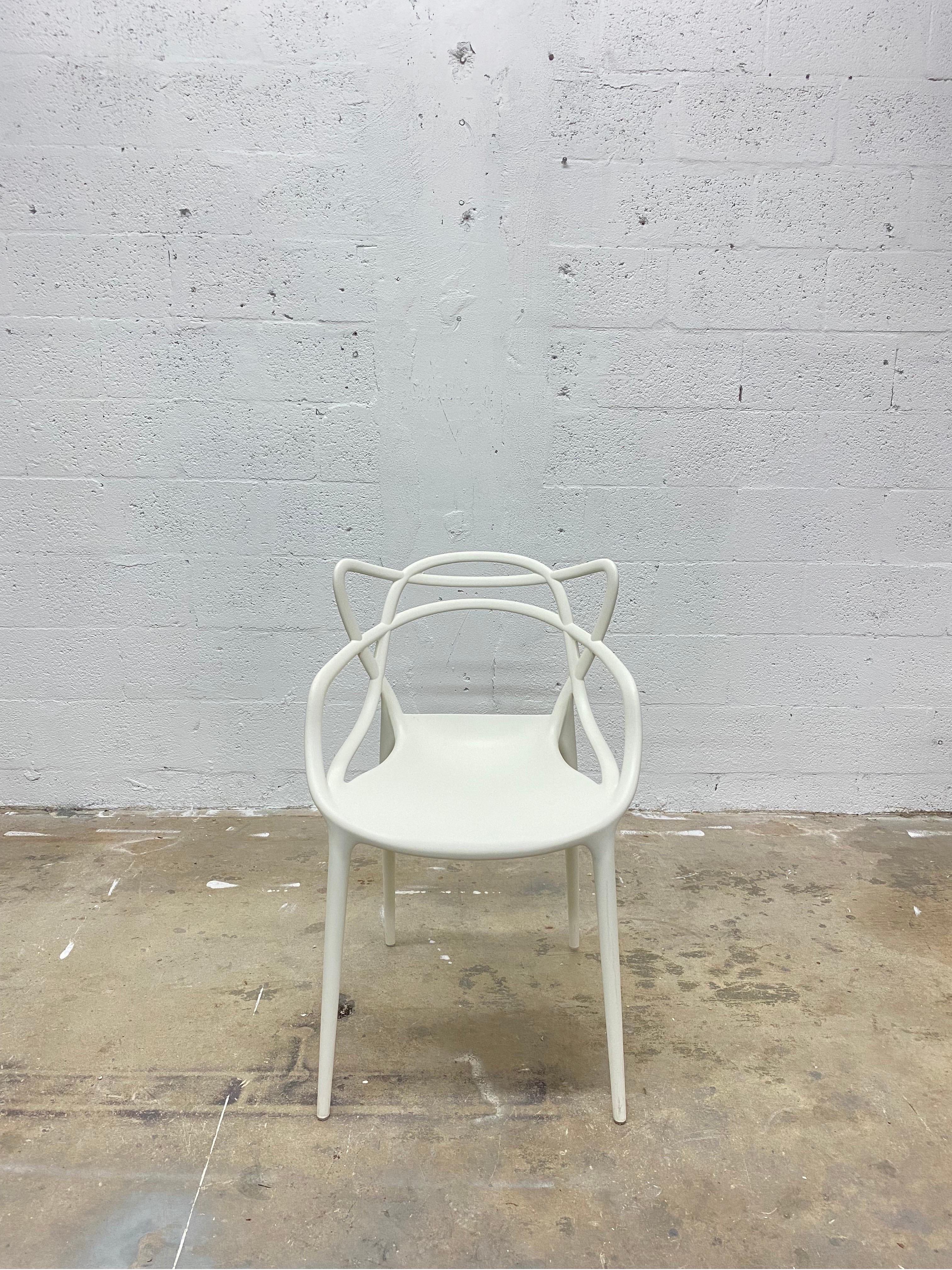 Mid-Century Modern Philippe Starck & Eugeni Quitllet White Masters Chairs for Kartell - a Pair For Sale