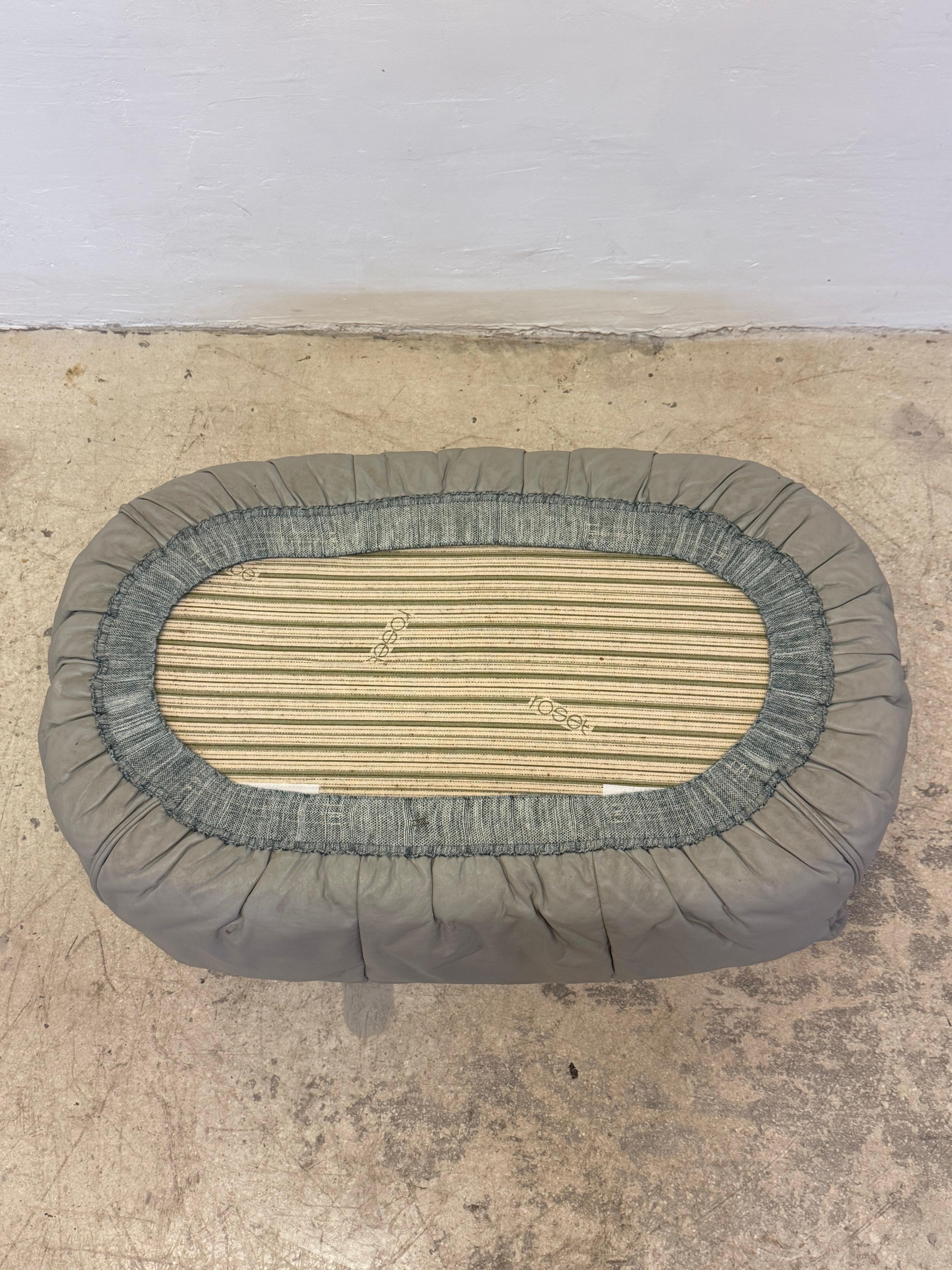 Pouf o poggiapiedi in pelle Michel Ducaroy Brigantin per Ligne Roset, anni '70 in vendita 12