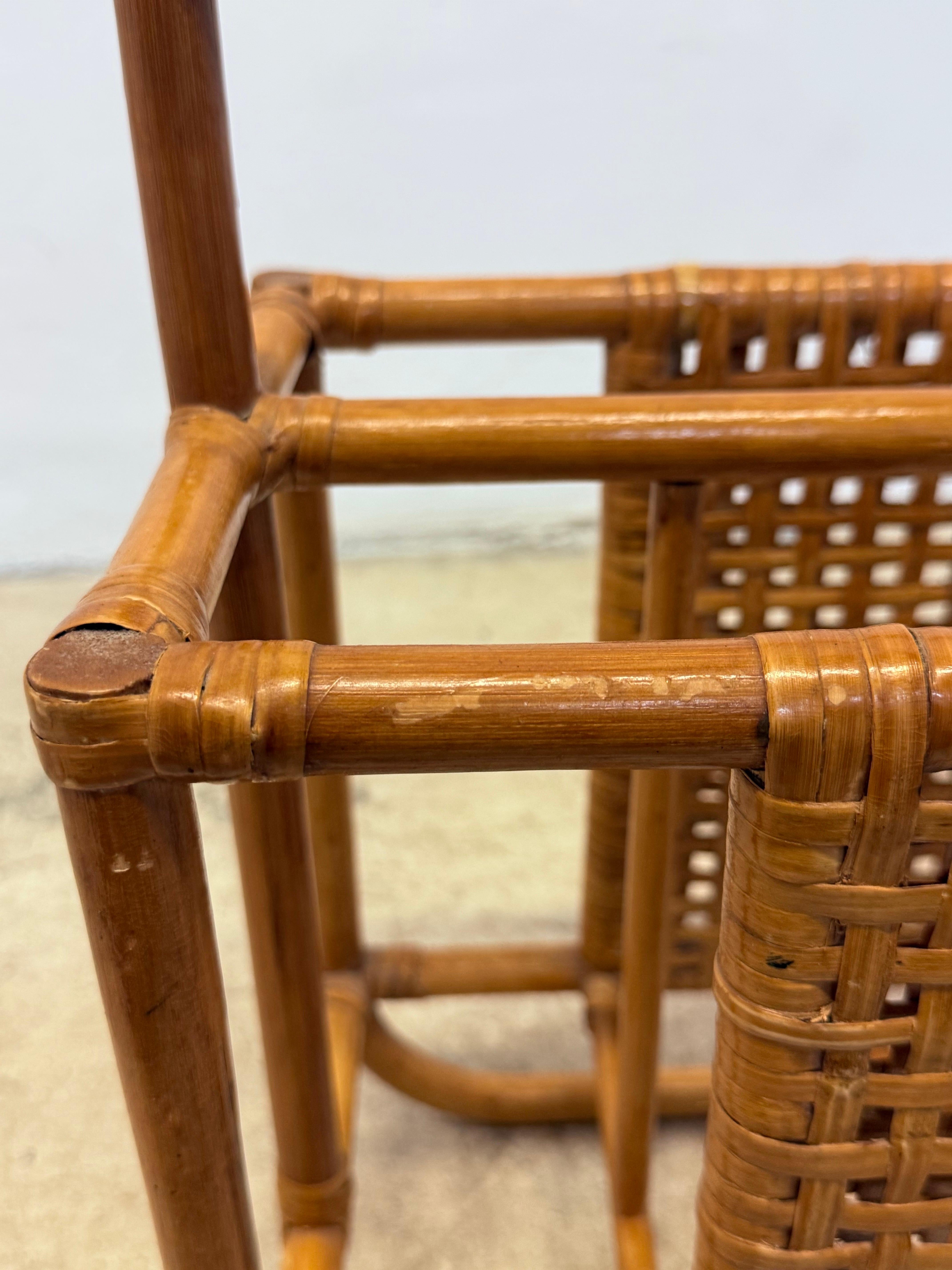 Portariviste di metà secolo in bambù e rattan, anni '70 in vendita 2