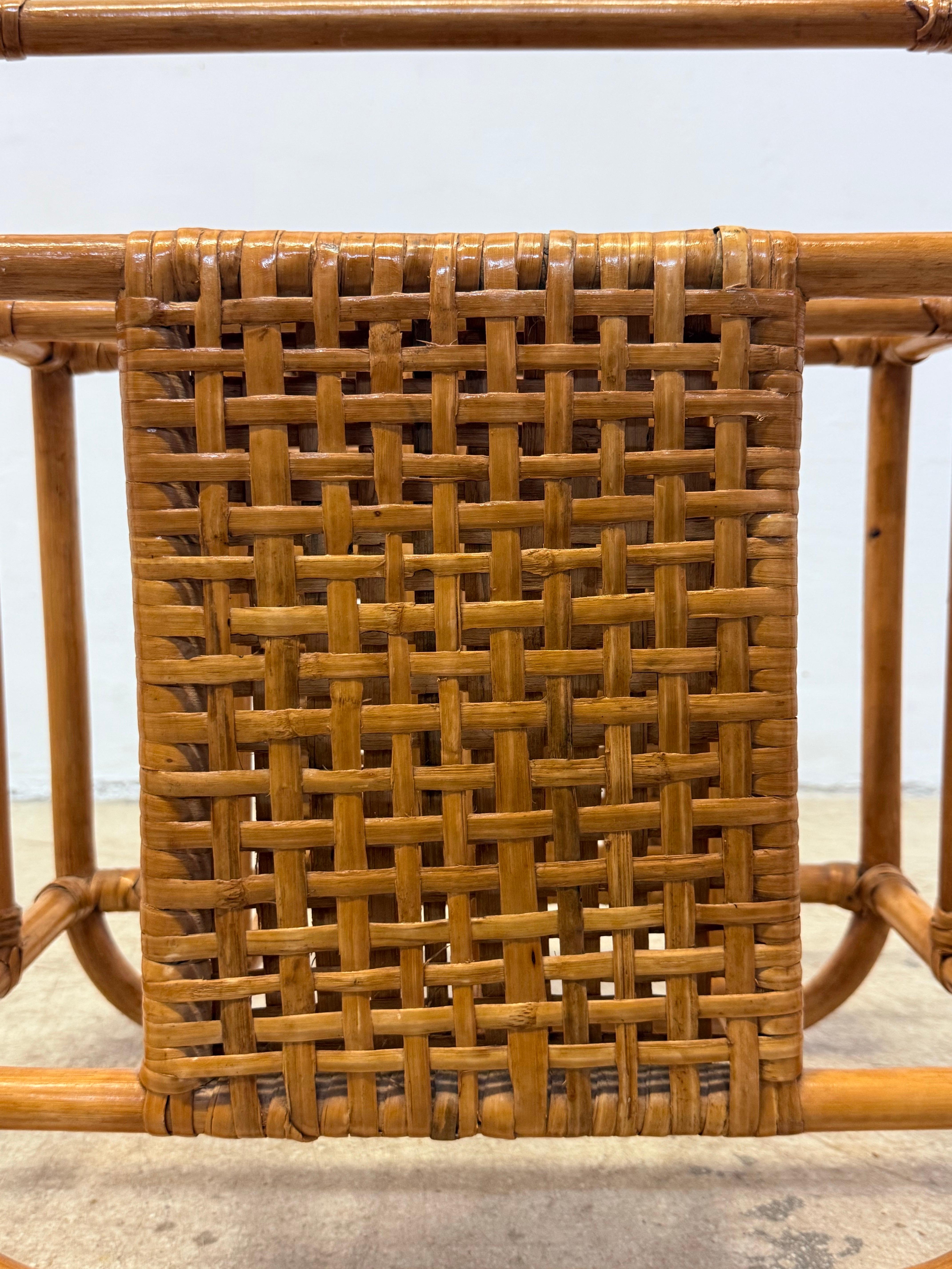 Portariviste di metà secolo in bambù e rattan, anni '70 in vendita 7