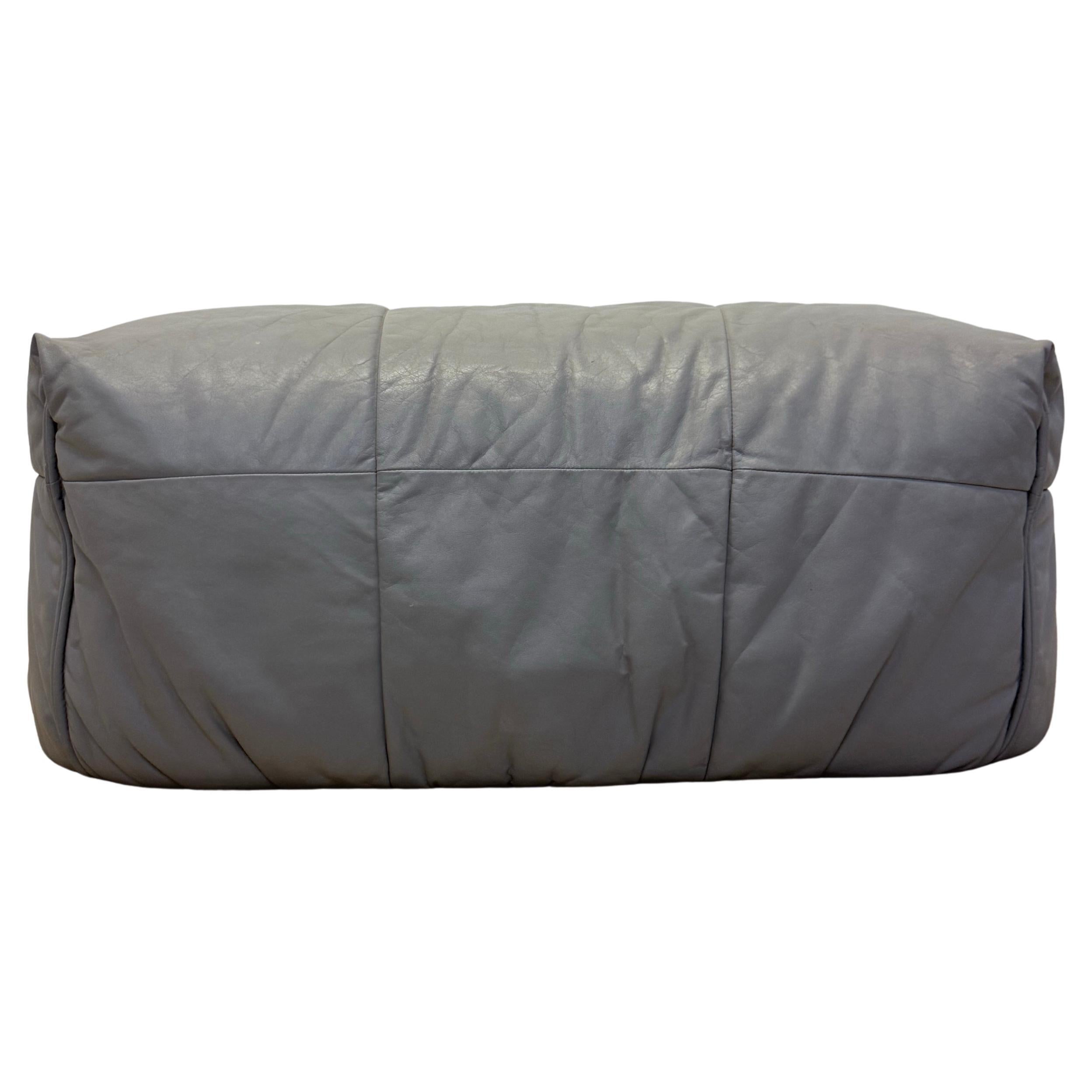 Pouf o poggiapiedi in pelle Michel Ducaroy Brigantin per Ligne Roset, anni '70 in vendita