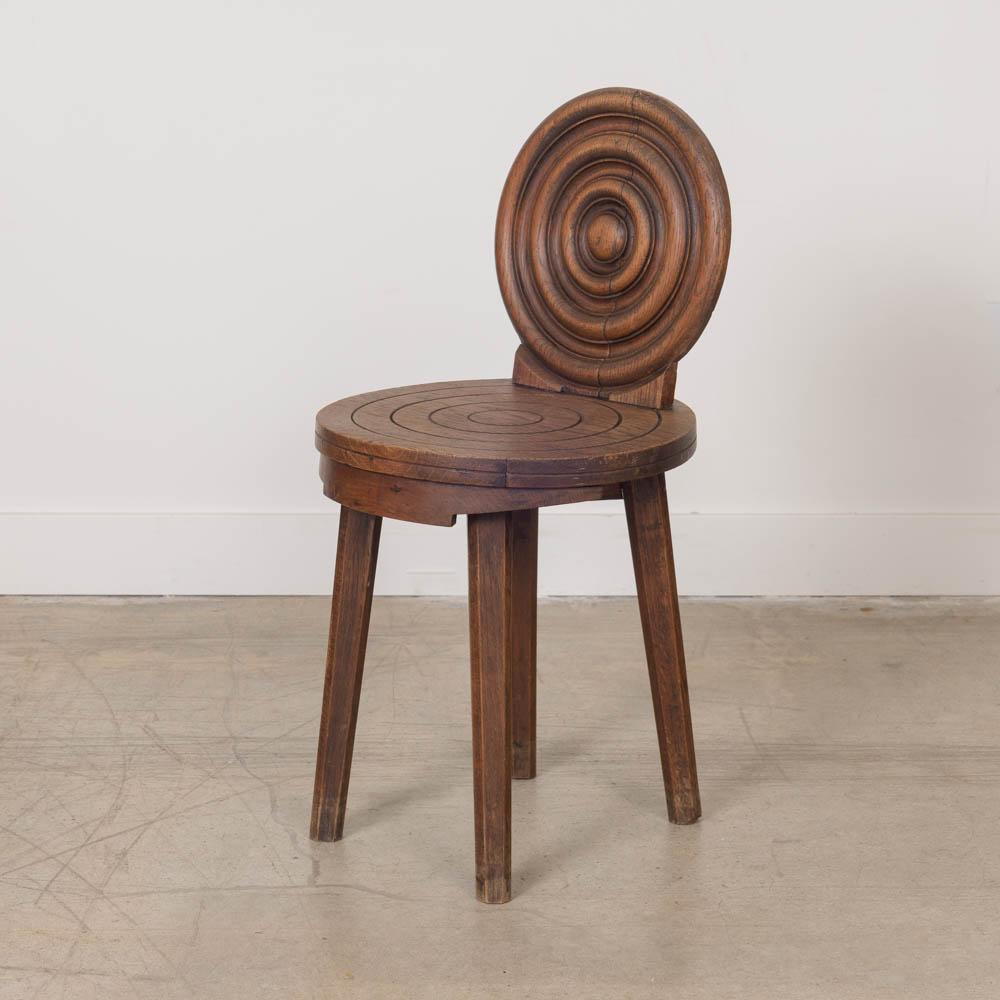 XX secolo Sedia francese in legno intagliato degli anni '40 di Charles Dudouyt in vendita